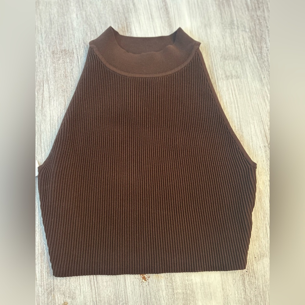 Babaton Sculpt Halter Crop Top Coffee Bean Brown Size M
